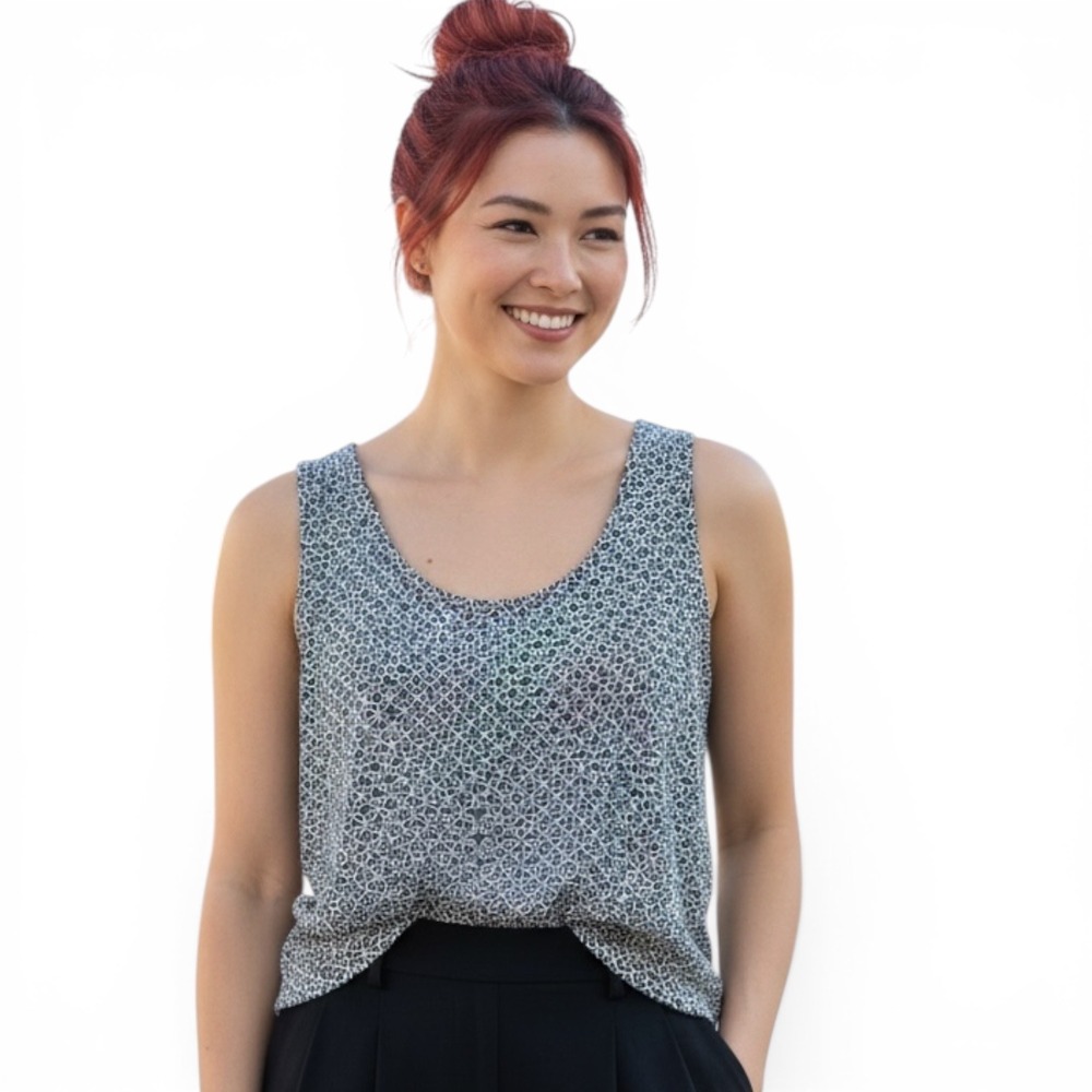 Chico's Easywear Black White‎ Geometric Starburst Tank Top Shell Size 3 Large XL